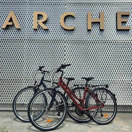 Arche Airport ホテル