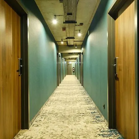 Arche Airport 弗罗茨瓦夫